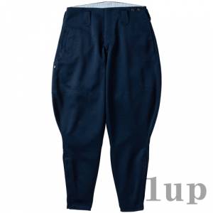 ドイツ軍　エスグラ国産製　乗馬ズボン Amazon.co.jp: 第二次世界大戦 ドイツ軍 警察 将校用 まだらの緑 夏用